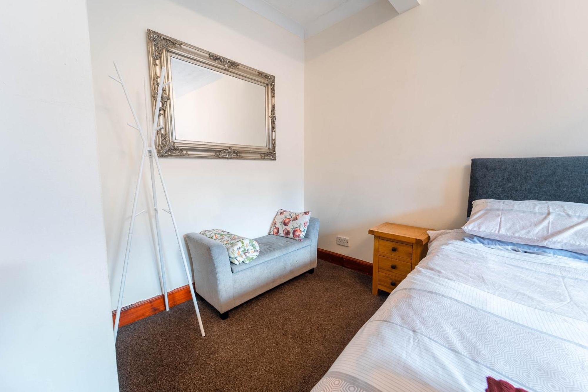 Prime Location Rooms In High Street ฟอร์ตวิลเลียม ภายนอก รูปภาพ